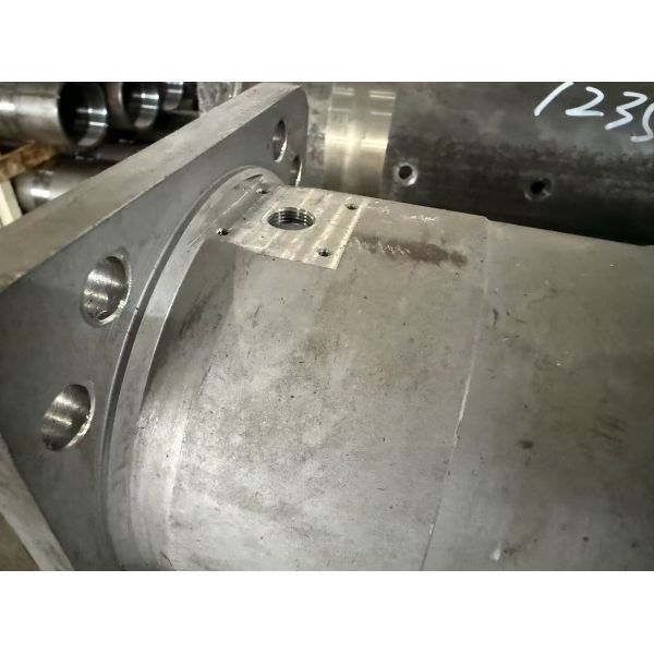 Custom Steel Double Acting Cylinder Barrel With Hard Chrome Plated Surface