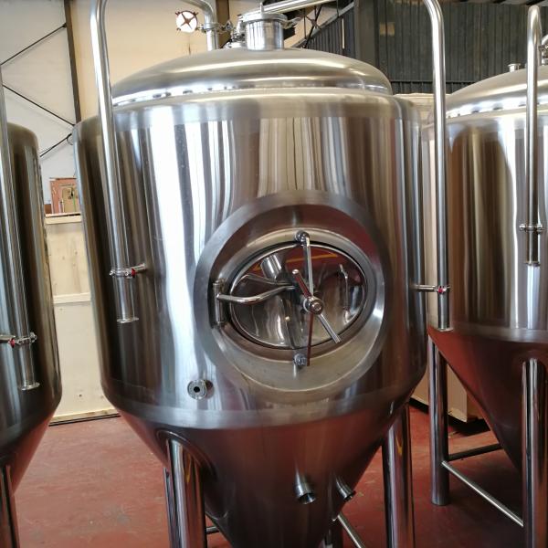 380V 500L 1000L Industrial Beer Brewery Equipment / Beer Plant Steam Heating