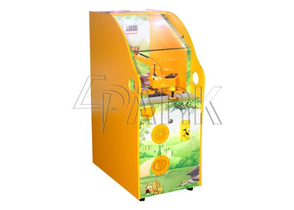 Cute Cartoon Crane Gift Game Machines Coin Operated Easy Maintenance