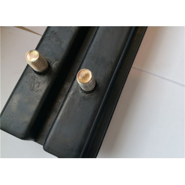 Болт тангажа ОЭМ 190мм на резиновых колодках экскаватора