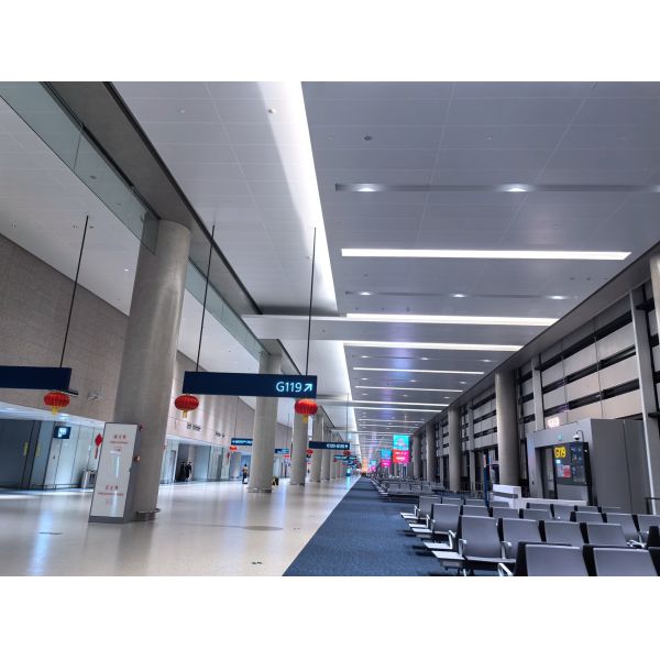 Panel de techo acústico de metal perforado de panal de aluminio de panal de miel