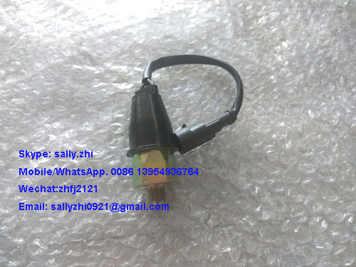 SWITCH OF BRAKE LIGHT, 4120003757/4130001709,wheel loader Spare parts for wheel loader LG936/LG958/LG956