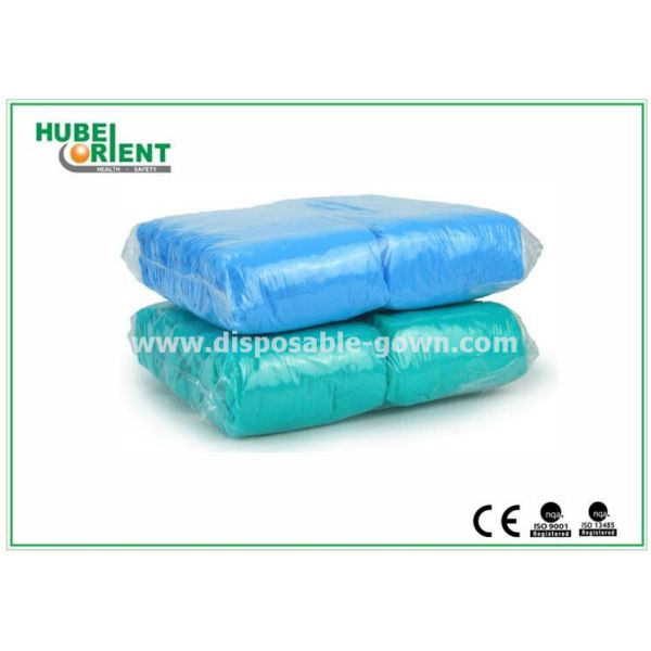 Capa de zapatos desechables CPE azul verde hechos a mano o por máquina