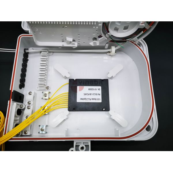 Поляк/установленная стена водоустойчивого ПК порта терминальной коробки 24 оптического волокна ИП65 Фттх материальный