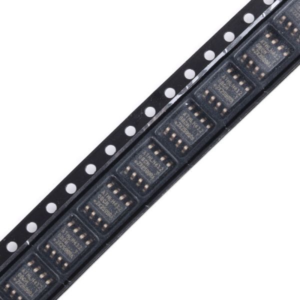 AT24C08C-SSHM-T EEPROM 8K (1024x8) 2-WIRE NiPdAu 1.7V