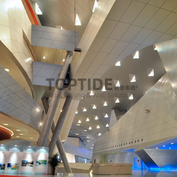 60x60cm Aluminum Wall Board Square Metal Ceiling Tiles