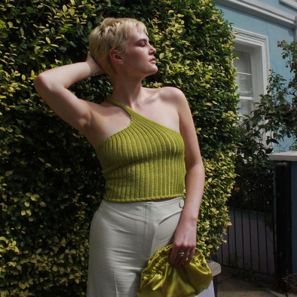 Short Style Wool Weave Oblique Shoulder Back Heart Blouse T Shirt Woman