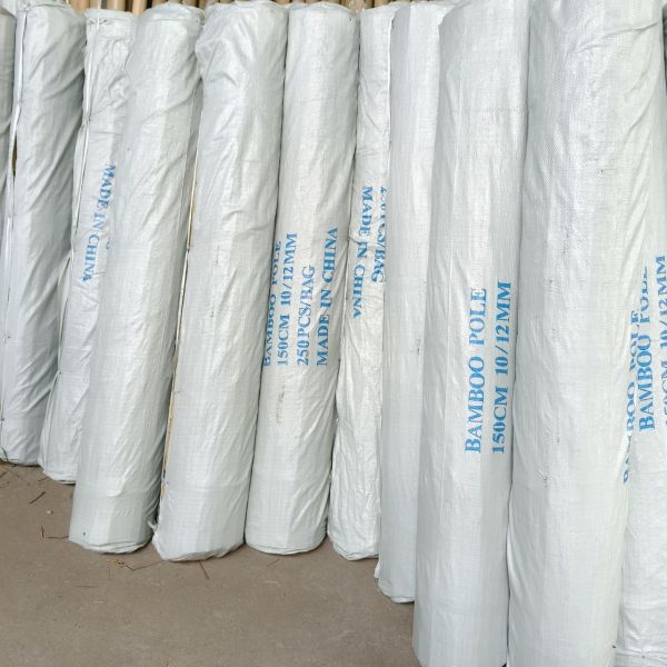 Eco-Friendly Customizable Size Bamboo Pole For Garden Plant Support With Antisepsis Treatment