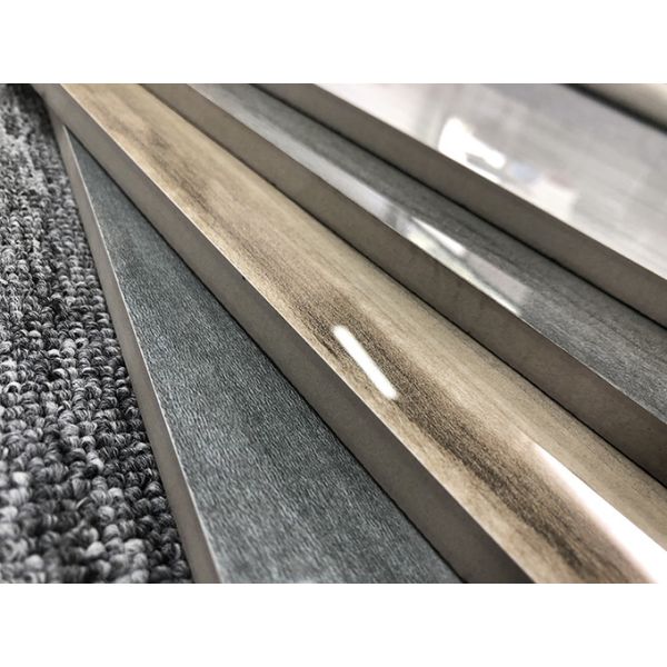 Gloss Surface Wood Porcelain Floor Tiles 10mm Thickness Outdoor Decoration