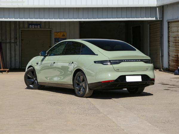 Lingpao C01 Sedan Electric Car Four Wheel Right Hand Drive Vehicles For Adult