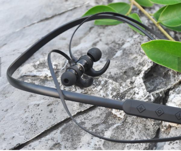 Neckband Lightweight Wireless Sports Earphones  For Running Bluetooth V5.0