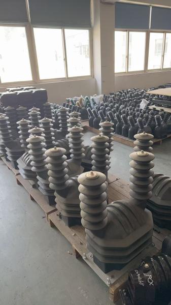 33kv 屋外単相鋳樹脂電圧トランスフォーマー