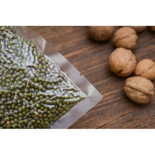 Heat Seal Vacuum Food Storage Bags Customized Color / Size Laminated Plastic For Sausage