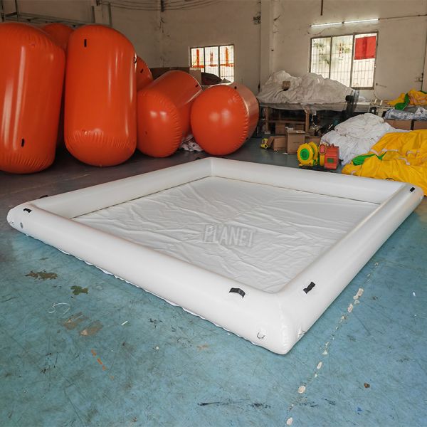 Customized Outdoor Sports Inflatable Race Track PVC Bumper Car Arena