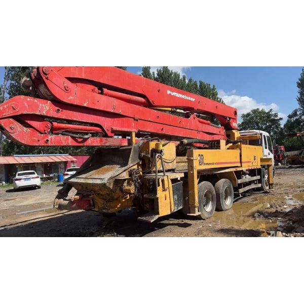 46м Путцмайстер Бетонный насос на шасси Benz с полусухим шотбетоном Тип и продажа