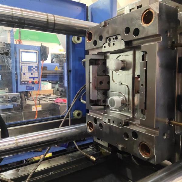 Multiple Cavity 250000-300000 Shots Plastic Injection Mold For PP White Components