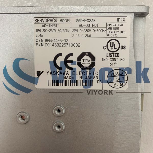 Yaskawa SGDH-02AE SERVO DRIVE AC INPUT 1 PHASE 3.4 AMP 230V NEW