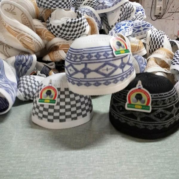 Electronic Computerized Jacquard Small Knitting Machine Muslim Hat Making Machinery