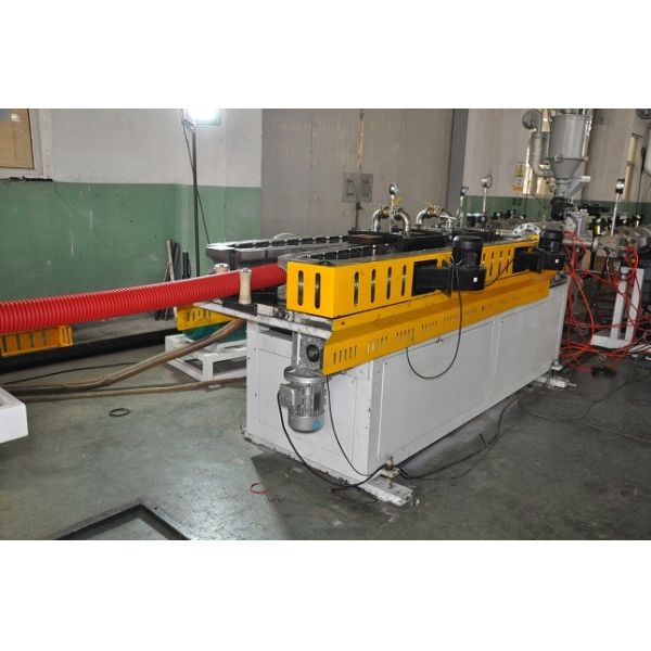 линия штранг-прессования трубы из волнистого листового металла стены двойника 120kg/H OD110mm