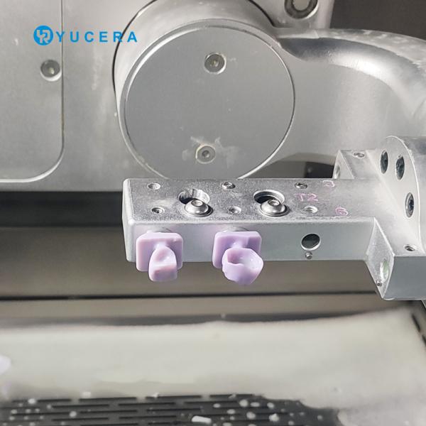 Yucera Dental Wet Milling Machine Dental Cad Cam 5 Axis Wet for Glass Ceramic