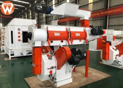 Large Capacity Livestock Cattle Feed Pellet Machine Speed Of Ring Die 12-120 Rpm