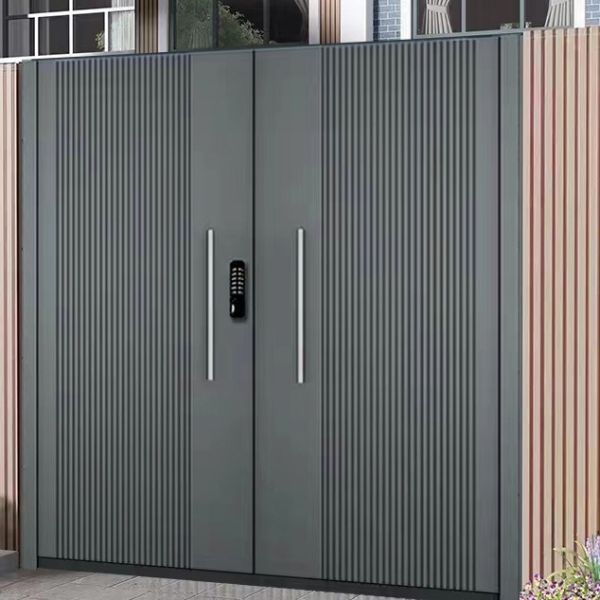 Modern Aluminum Driveway Gates 6061/6005/6060 For Various Outdoor Spaces