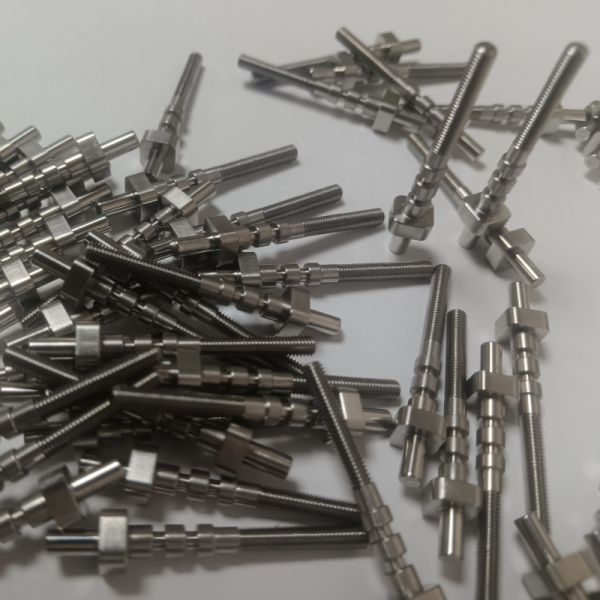 316L Stainless Steel Round Bar for Precision Threading and Long Slender Shafts in Medical Machining Parts