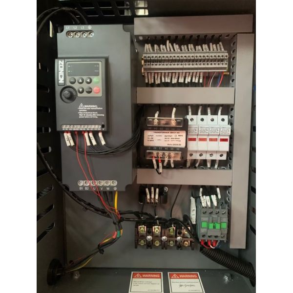 AIRERA AGSD-7.5D A VP 7.5kW Variable Speed Rotary Screw Air Compressor
