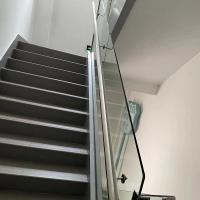 Balaustrada de vidro de alumínio revestida/lustrada do pó com vidro moderado laminado/único