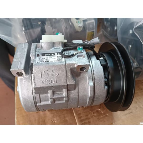 Auto AC Conditioning Compressor For  Isuzu mixer truck B220203000007 10S15C DC24V