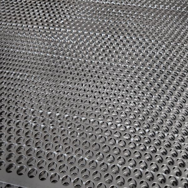 0.5-6mm Aluminum Perforated Mesh Decorative Lightweight & Durable