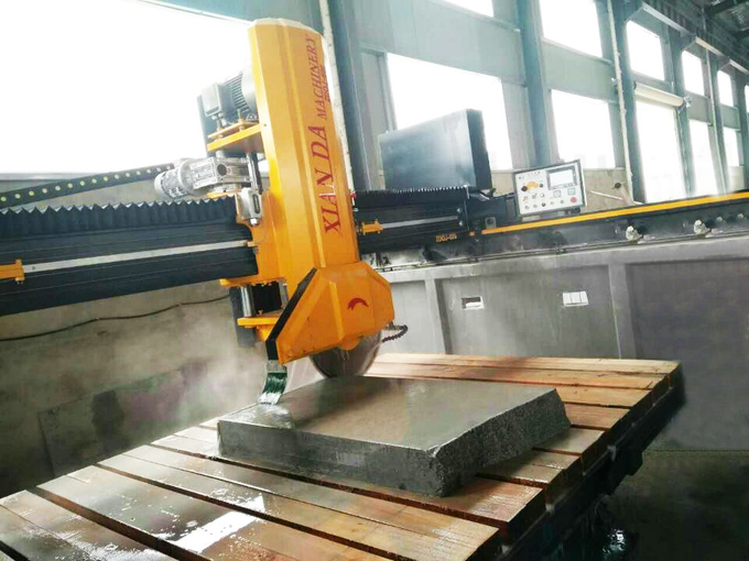 Точная инфракрасная мостовая каменная плитка CNC режущая машина
