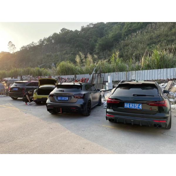 Vente à chaud GLA45 GLA260 X156 Carrosserie en fibres de carbone GLA45 Diffuseur arrière en fibres de carbone 2014-2019