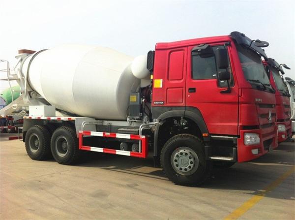 Sinotruk Howo 8x4 12cbm 16cbm 336ph Concrete Mixer Truck