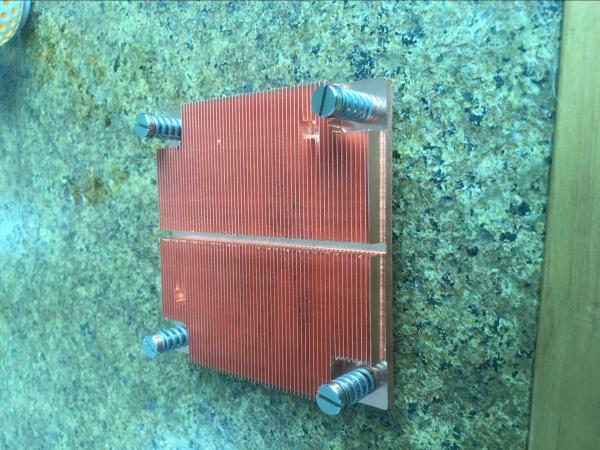 Dissipador de calor de bronze raspado do OEM, dissipador de calor raspando do bloco do cobre do CNC do cobre Cu1100 do dissipador de calor da aleta