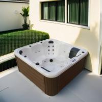 Baño de baño de instalación independiente para una experiencia de baño lujosa