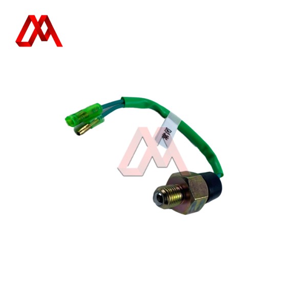 8-98180973-0 8-97165947-0 reverse light switch 8981809730 8971659470 Suitable For ISUZU NKR NPR 4JJ1T