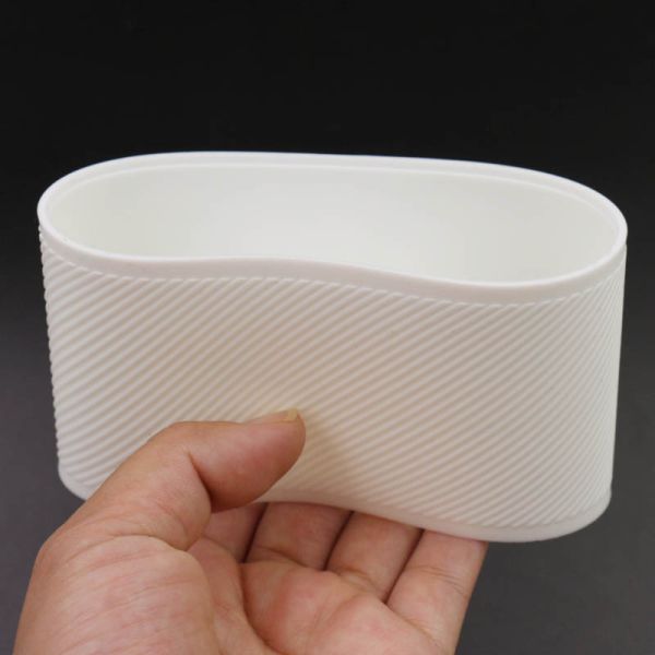 Le caoutchouc de silicone antidérapant d'OEM fournit la douille portative pour la bouteille d'eau