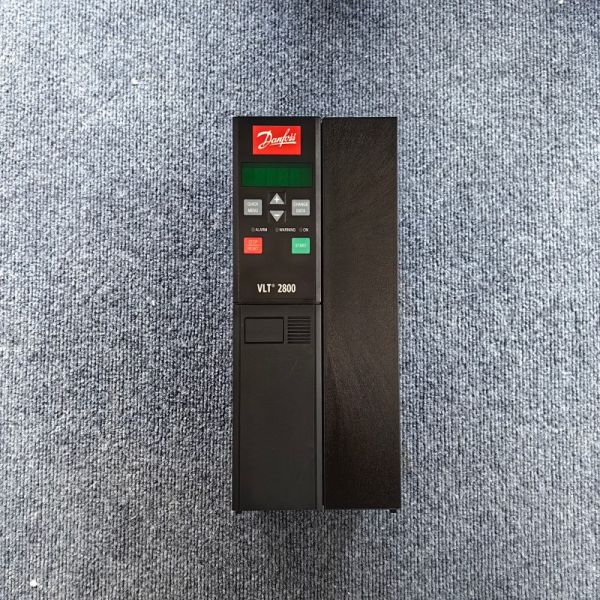 Original New Danfoss VLT 2800 Series Danfoss VFD VSD Frequency Inverter Converter AC Motor Variable Frequency Driver