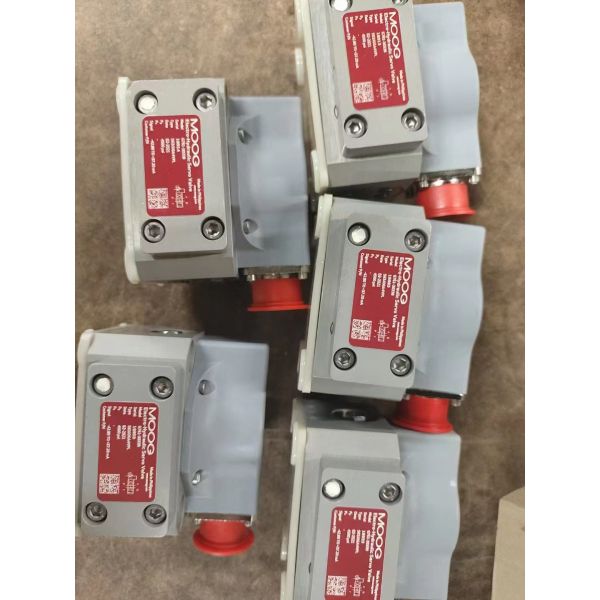 Hydraulic Pumps  Servo Valvev D691-2133D Q80DBAABNEA2N