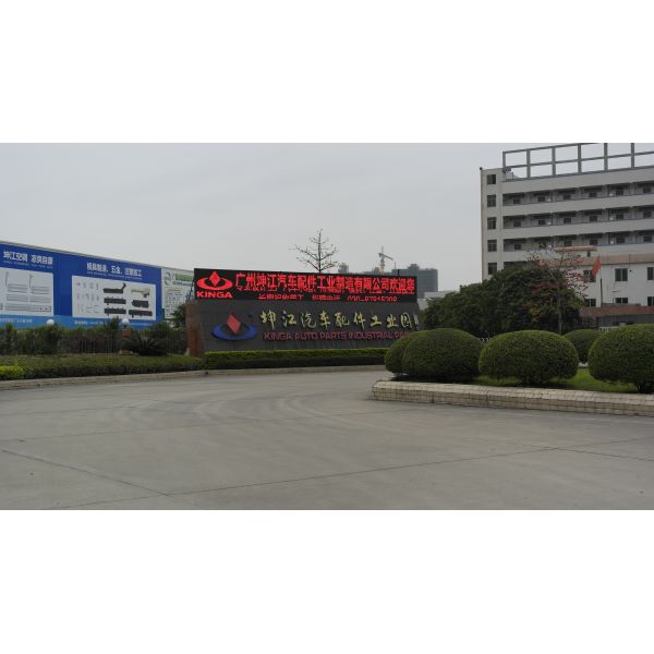 Header Radiator Plastic Tank Replacement For Totota Hilux LN147 / LN8# / 9# / 10# / 11# AT