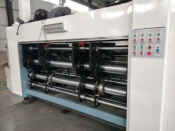 Край руководства кормить принтер Slotter Flexo 4 цветов умирает машина резца