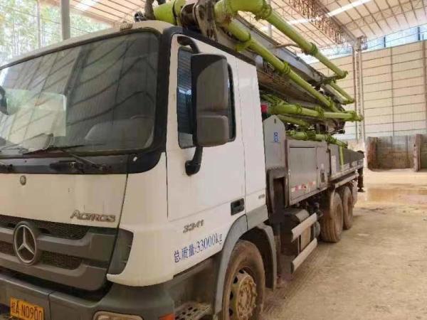 Inventaire de l'entreprise Rouge 49 mètres Mercedes châssis camion de pompage de béton avec 3458 heures de pompage