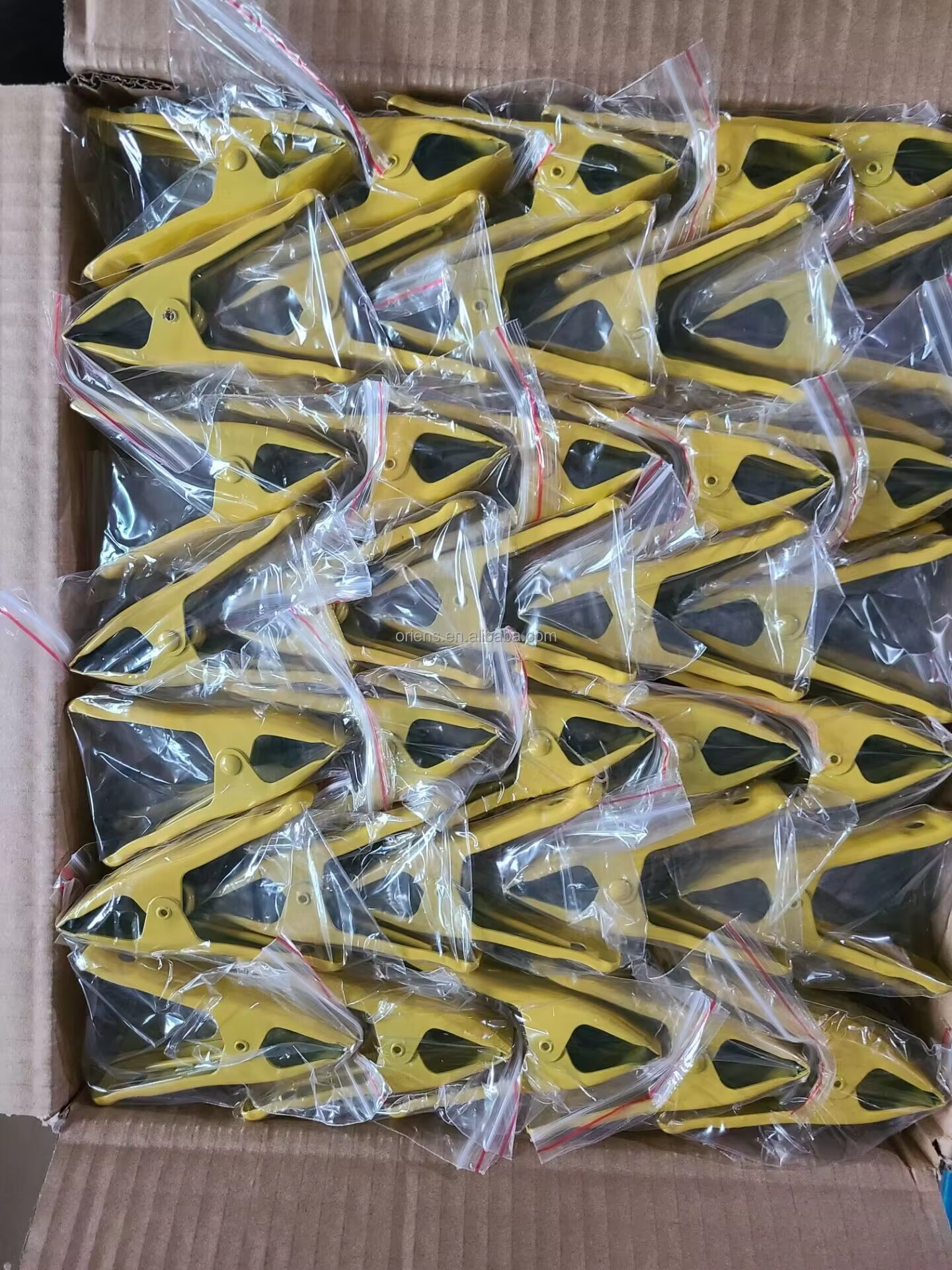 Customizable A-Shaped Metal Clamps Strong Multi-Purpose Electrician & Woodworking Clamps