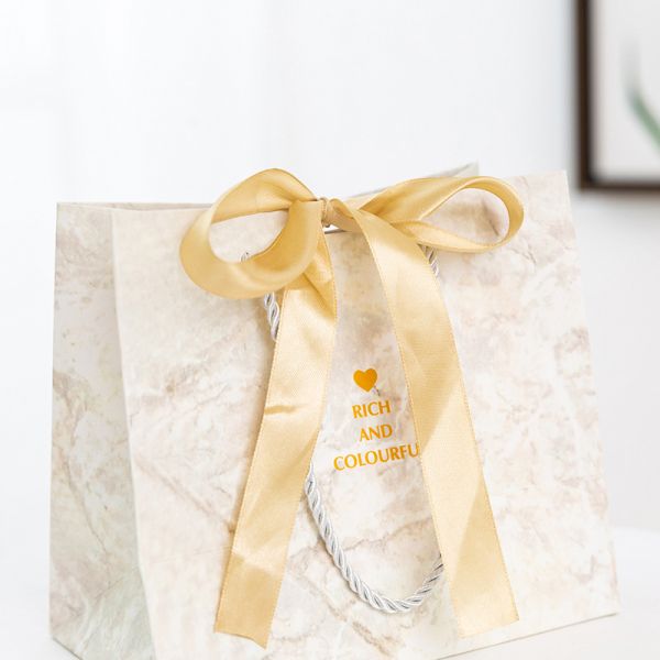 Recycled Jewelry Wine Paper Mailer Bag with PP Handle 10x12cm