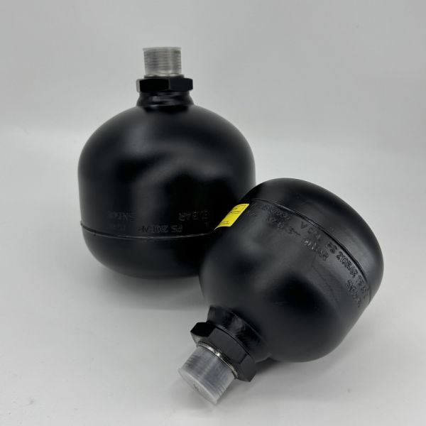 Accumulator VOE11195648 0.75L For  A25F A30F A35D A40D L180E L180F T450D