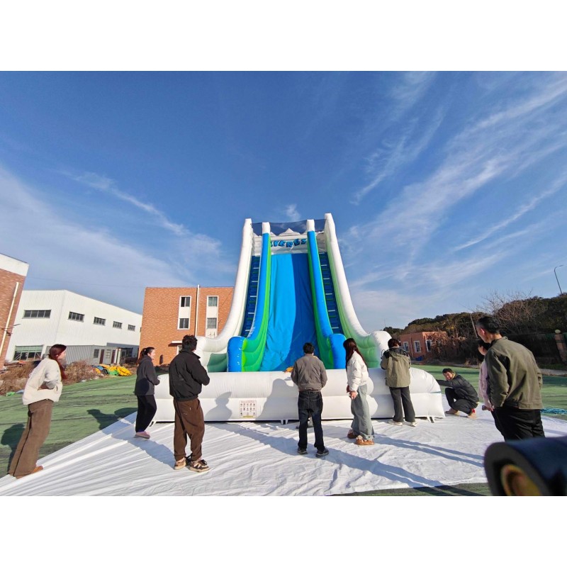 About Tonghuan Inflatables