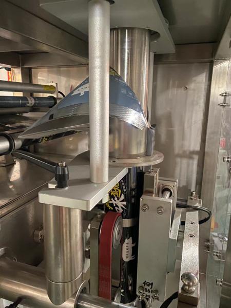 Multihead Pillow Bag  Granule Vertical Packing Machine For Snacks