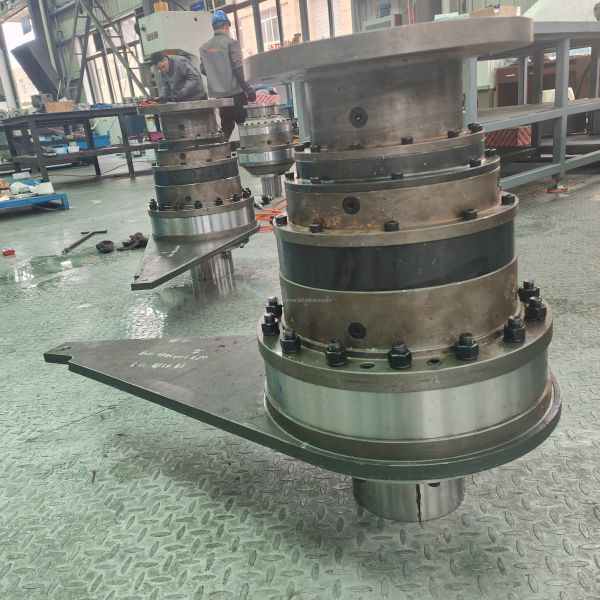 Customized High Speed Hydraulic Planetary Gearbox with Arm Gearing Arrangement Planetary