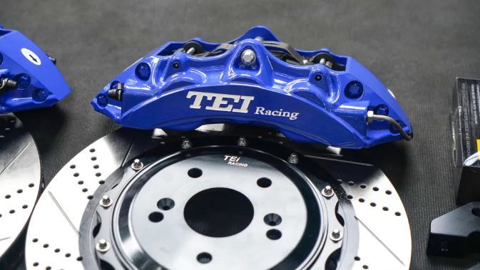 Передний большой тормозный комплект 6 поршневого калибра с 355 * 32 мм ротором BBK автоматическая тормозная система для Honda INTEGRA 18 дюймовый автомобильный ободок